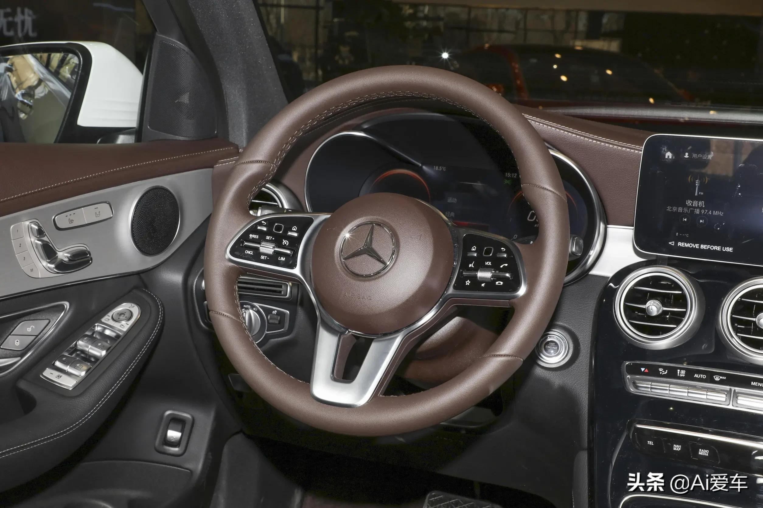 奔驰GLC 2022款 二次改款 GLC 260 L 4MATIC 动感型 参数_glc260豪华版使用说明_奔驰GLC 2022款 二次改款 GLC 260 L 4MATIC 动感