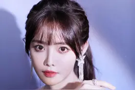 朱容君，靓丽清纯的古风美女，温柔甜美的笑容，美到了心坎里图片