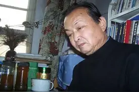 卧底返回金三角，毒贩家厨子救他一命：你暴露了，他们要活剐了你图片