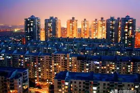 北京天通苑在五环以外，有50多万人，外来人口居多，是北京的睡城图片