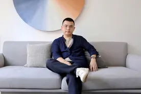 湖南邵阳的卢克文图片