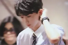 “少年涅槃而来”，马嘉祺二战艺考，却被质疑立学霸人设图片