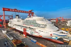 新接民船订单489亿！中国船舶上半年利润大增图片