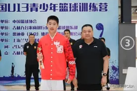 14岁身高2米05！江苏又一天才内线被挖走，会是下一个沈梓捷吗？图片