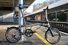 价值3万人民币的全钛折叠自行车，你会买吗？图片