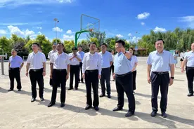 中国政法大学校长马怀德一行到科左中旗推进中央单位定点帮扶工作图片