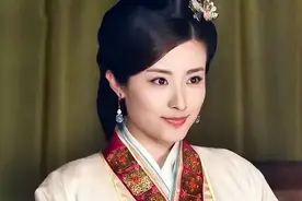 秦国公主孟嬴远嫁楚国，结婚次日才发现，枕边人不是未婚夫太子建图片