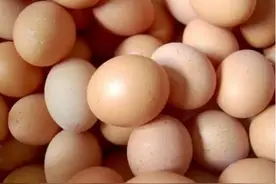 激素鸡蛋危害大！不仅有毒还致癌？医生提醒：这5种鸡蛋尽量少吃图片