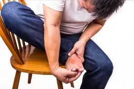 痛风急性发作怎么办？中医教你一个小方法图片