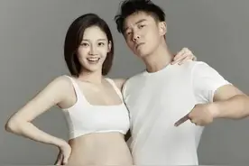 郑恺与苗苗的婚姻，是他的幸运还是她的牺牲？图片