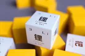 两轮电动车的江湖：锂电池战况激烈，天能、超威、星恒抢夺市场图片