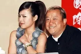 “港圈恶霸”曾志伟的为非作歹史：心灵丑陋远比外貌丑陋更可怕图片