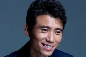 “星二代”李乃文，19年不温不火，与颜丙燕意难平，48岁婚姻成谜图片