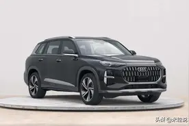 全新奥迪Q6来了：外观双造型，车长5099mm，宝马X5L颤抖吧图片
