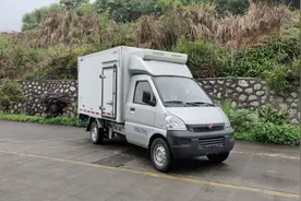 新车｜售7.98万元起，五菱荣光系列冷藏车上市，1.5/2.0自吸动力图片