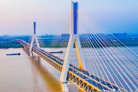 重磅：武汉未来将有17座过江大桥！拟新建6座、其中2座已开工！图片