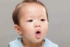 宝宝咳嗽、喉咙发痒，不一定是感冒，还可能是这种病图片