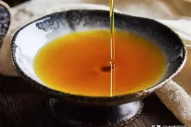 想吃香油不用买，3斤芝麻出1斤油，方法简单无添加，比买的味道香图片