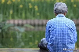 65岁大爷五年谈三场黄昏恋，透露找老伴的方法：拿捏好三件事就行图片