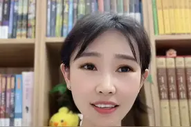 认识没多久的女生问你要🎁要💰，给还是不给？图片