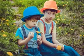 孩子还要喂饭怎么办？5种方法解决图片