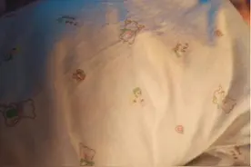 孩子小小年纪肚子挺大，其实是正常现象，两个指标判断是否肥胖图片