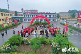 滕州：爱心送考 情暖滕州——“学雷锋爱心助考·为梦护航启动仪式”隆重举行图片