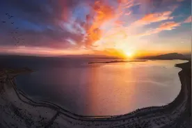 暗示(我太累了)的文案不俗且深度图片