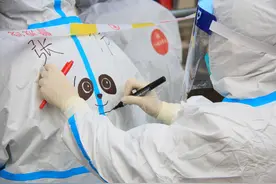 战“疫”一线，这些画面暖心图片