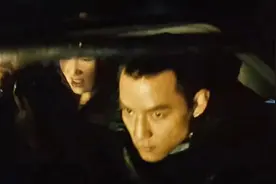 吴彦祖的脱发其实早有征兆，并且在早期电影中是能看出来的图片