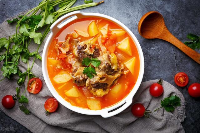 牛尾骨炖花胶 2026年牛尾骨炖花胶怎么做