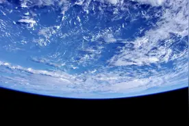 如果地球自转速度逐渐下降三百年，人类会灭绝吗？生命还存在吗？图片