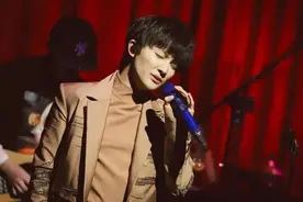 周深的逆袭人生：从“伪娘”到“宝藏歌手”的他，都经历了什么？图片