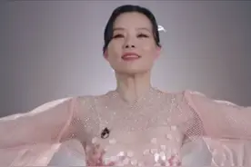 这一次，47岁的龚琳娜，终于勇敢拔出心中的那根刺！图片