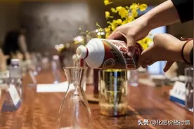 国家级“陪酒师”，60度白酒能喝20斤，据说有编制？真的存在吗？图片