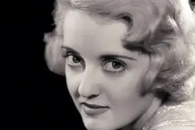 用深情、激情和强烈的情感打动观众的演员——贝蒂·戴维斯图片