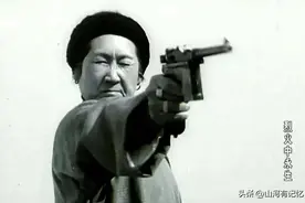“双枪老太婆”的原型是谁？红色英雄形象，岂能用在女匪首身上？图片