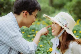 怀孕时她带饭上班，拿错了婆婆给丈夫的饭盒，打开饭盒后说不出话图片