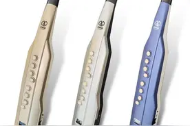 中老年人想学乐器，是选萨克斯还是电吹管？要想好再做决定图片