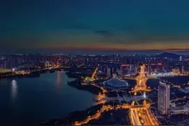 清北毕业生更应该当公务员图片