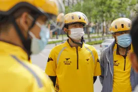 多达738万的外卖骑手，大学生占比较大，透露了3个残酷的社会真相图片