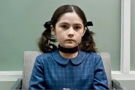 《孤儿怨》恶魔原来长了一张孩子的脸图片