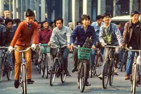 第一次见到80年代的招工表,职工子女顶替和内招其实是一种福利图片