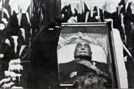 蒋介石孙子召开发布会,提出将“两蒋”移出台湾,2句话让世人唏嘘图片