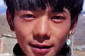 曝丁真舅舅出轨私生粉！婚内与其发生关系，女方住理塘民宿一整年图片