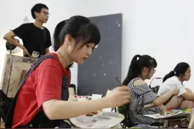 一位美术生的真实自述：艺术生真不容易，请别再带着偏向看他们了图片