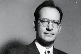 庞然大物！世界上第一台计算机到有多大？能轻松装下五个房间图片