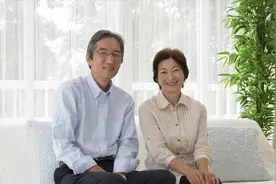 53岁阿姨自述：和3个男人搭伙后才发现，一个人的晚年更舒服自在图片