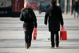 春节串门有规矩，农村老传统讲究“6种人”不能串门，看看有你吗图片