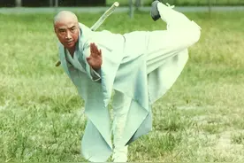 吴京深夜崩溃发文，震惊全网：唉，他走了，太可惜了……图片